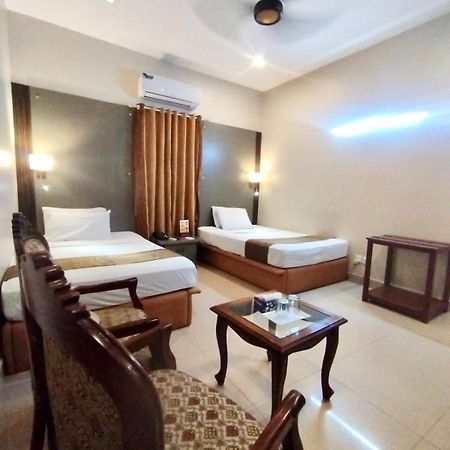 Star Guest House Карачи Екстериор снимка