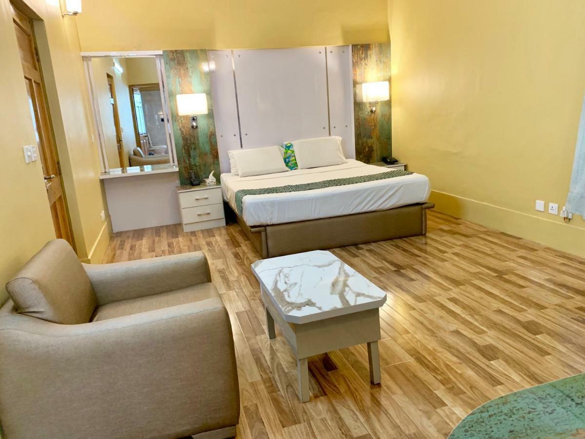 Star Guest House Карачи Екстериор снимка